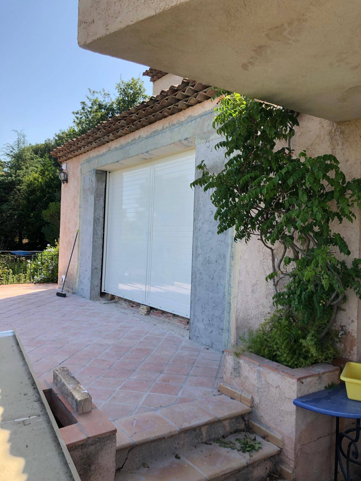 réaliser un garage en surface habitable à Six Fours les plages