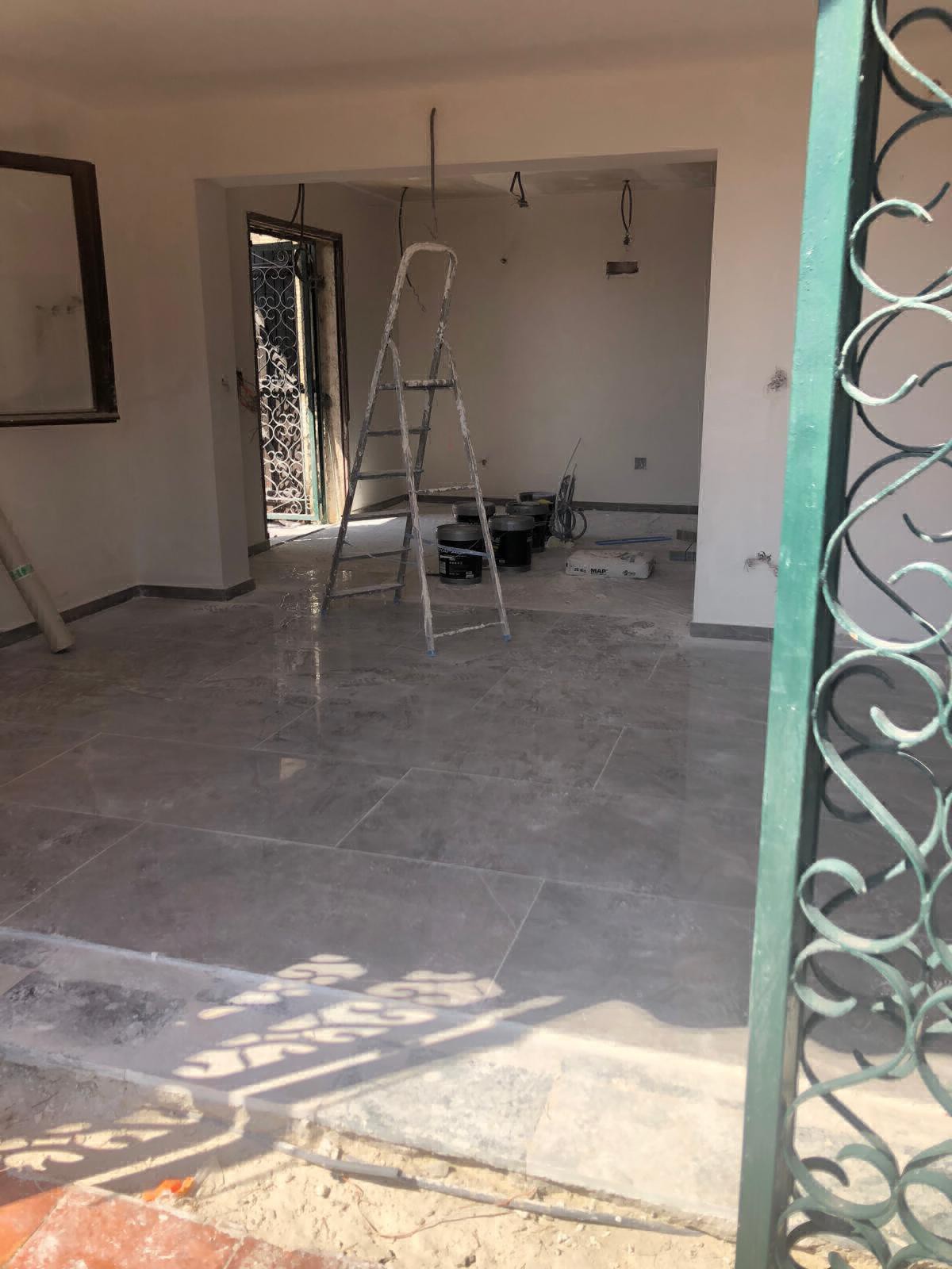 Artisan pour travaux de rénovation complète d'une maison individuelle à Carqueiranne