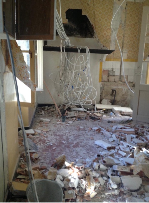 Rénovation intérieure à Sanary-sur-Mer : cloisons, isolation, plafond et finitions en peinture