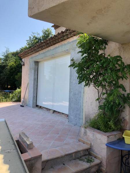 réaliser un garage en surface habitable à Six Fours les plages